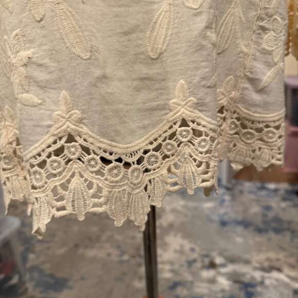 SOFT SURROUNDINGS Top Tunic peasant shirt cream crocheted lace embroidered XS - Picture 5 of 10